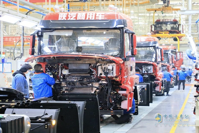 陜汽商用車：擔(dān)當(dāng)勇作為，實干謀發(fā)展