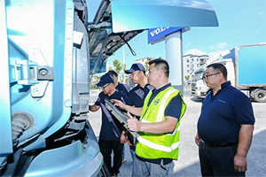 沃爾沃卡車綠駕學(xué)院開(kāi)營(yíng)在即車隊(duì)長(zhǎng)集結(jié)正在繼續(xù)