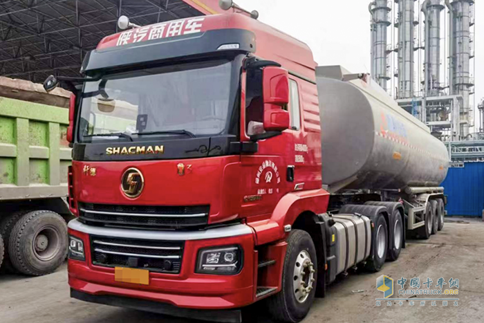 液體運(yùn)輸穩(wěn)穩(wěn)的！宋老板為西康驍驤動(dòng)力M12發(fā)動(dòng)機(jī)點(diǎn)贊