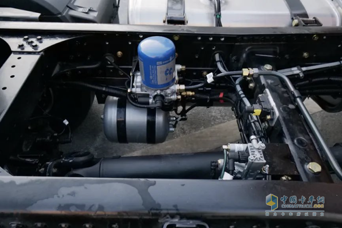 預防剎車失靈，卡車干燥罐多久更換一次才合理？