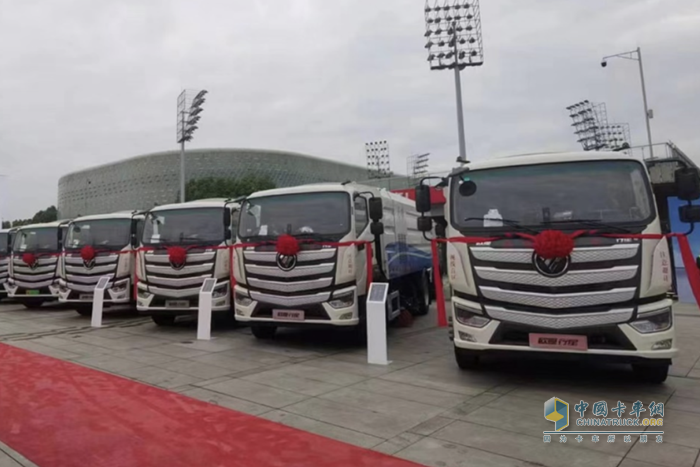 雙福具臻，批量福田新能源環(huán)衛(wèi)車交付