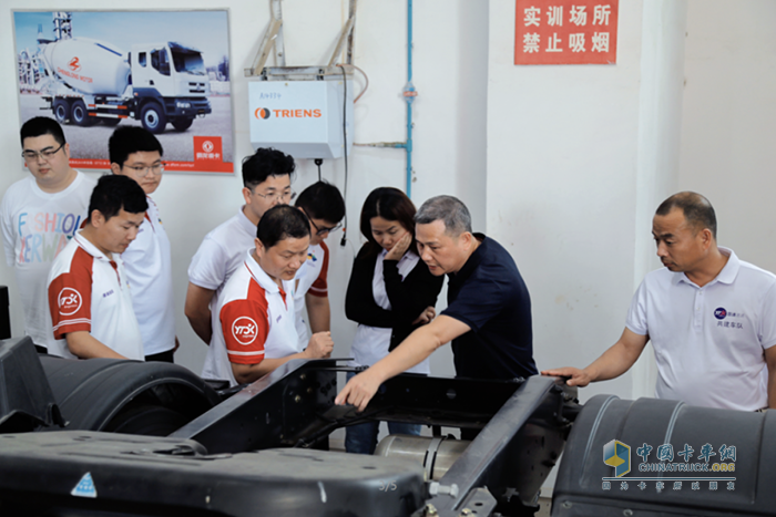 強強聯(lián)合 圓通速遞走進(jìn)乘龍攜手共贏打造合作新模式