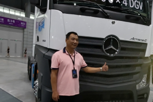 18年的信賴 這家企業(yè)為何建議危化品運輸都選擇奔馳卡車