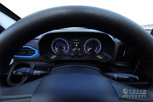 江淮1van 藍(lán)貓M1 2023款 中航旗艦版 2.7T 2座 4.745米純電動廂式運(yùn)輸車38.64kWh?