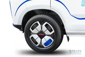 江淮1van 藍(lán)貓M1 2023款 中航精英版 2.7T 2座 4.745米純電動廂式運(yùn)輸車38.64kWh?