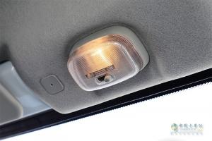 江淮1van 藍(lán)貓M1 2023款 寧德精英版 2.7T 2座 4.745米純電動廂式運(yùn)輸車41.86kWh?