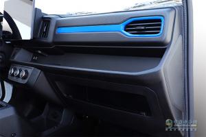 江淮1van 藍(lán)貓M1 2023款 寧德旗艦版 2.7T 2座 4.745米純電動廂式運(yùn)輸車41.86kWh?