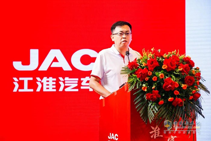 重型商用車營銷公司牽引車銷售公司總經(jīng)理張俊威