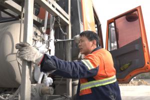 深度聚焦煤炭運(yùn)輸痛點(diǎn)，上汽動(dòng)力12ET攜手紅巖LNG牽引車引領(lǐng)行業(yè)風(fēng)向！