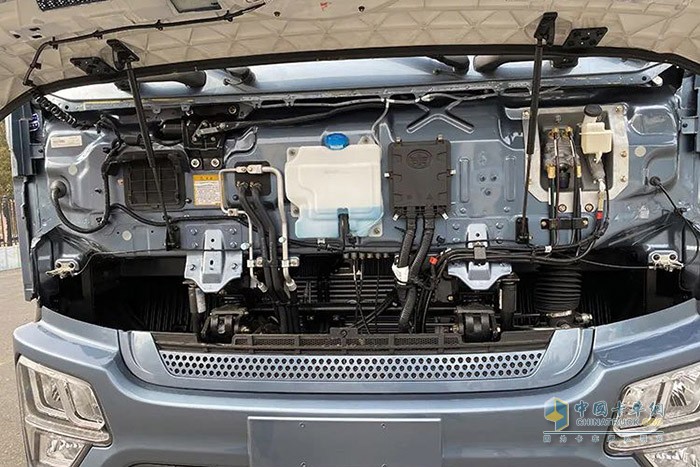 JK6四缸AM領(lǐng)航版，全方位滿足新生代舒心駕乘需求是您高效創(chuàng)富的“得力拍檔”。