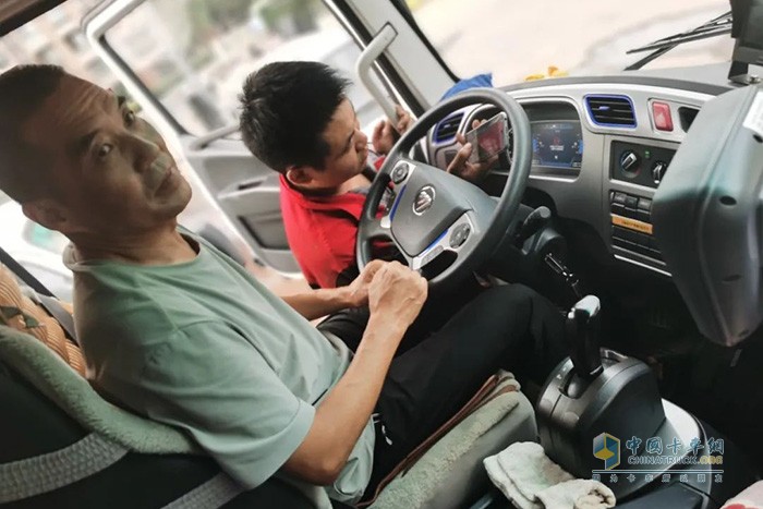 　從清潔能源，到節(jié)能建筑，本次杭州亞運會采用“綠色”辦會理念，讓環(huán)保理念持續(xù)深入人心，低碳生活得到更多認同。