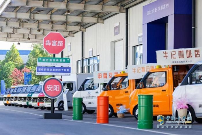 大力牛魔王汽車發(fā)布了新能源微卡車型大力牛魔王D05，宣稱要重新定義微卡，成為微卡市場革新者，打造城配物流全能王。