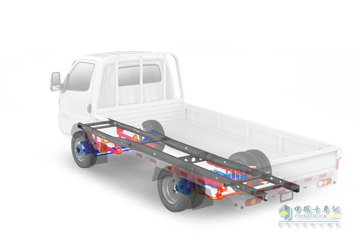 飛碟締途EF3“大承載的純電城市小卡”以高承載、高可靠、高安全，充分滿足了用戶對(duì)于城配運(yùn)輸市場(chǎng)的極致化需求，成為小卡市場(chǎng)中的佼佼者。