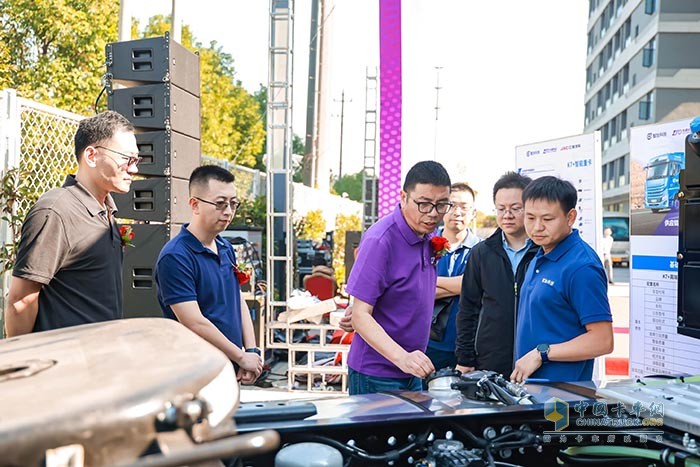 中國(guó)卡車網(wǎng)