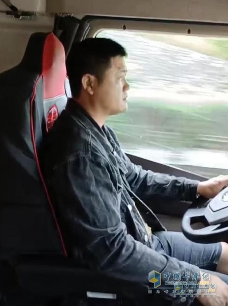 倍速創(chuàng)富！90后夫妻“嘗鮮”解放JH6后“路轉(zhuǎn)粉”