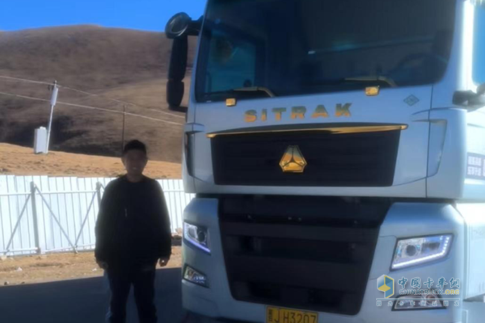 汕德卡用戶王國森：懂車的人才選重汽！