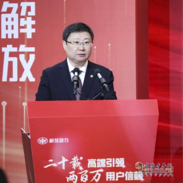 二十載高端引領(lǐng)   奧威第200萬臺奧威產(chǎn)品(6SX)下線