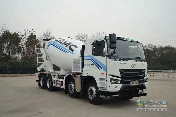 星馬輕騎兵電動(dòng)上裝攪拌車(chē)，助卡友掌握創(chuàng)富“話語(yǔ)權(quán)”