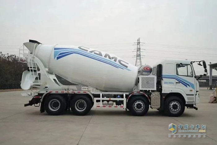 星馬輕騎兵電動(dòng)上裝攪拌車(chē)，助卡友掌握創(chuàng)富“話語(yǔ)權(quán)”