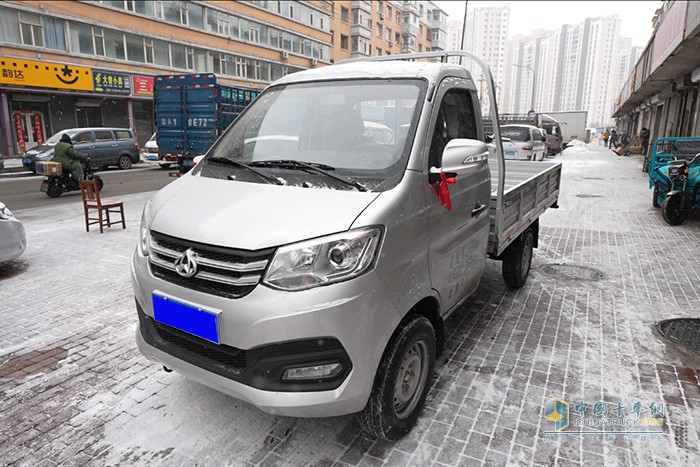 跨越王X1用戶陳洪彥:東北開車十多年最偏愛長(zhǎng)安跨越
