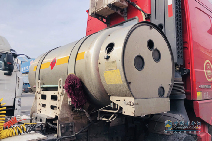 百公里氣耗僅31公斤！這款燃?xì)庵乜ㄖㄓ褯_刺百萬(wàn)公里無(wú)大修