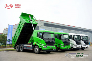 更靈活更高效！比亞迪純電動三軸工程車首次亮相