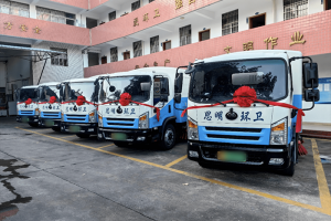 綠變廈門(mén) 宇通環(huán)衛(wèi)為“鷺島”環(huán)衛(wèi)車(chē)輛電動(dòng)化按下“加速鍵”
