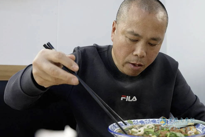 24小時1700km，江淮重卡助力張老板生財有道