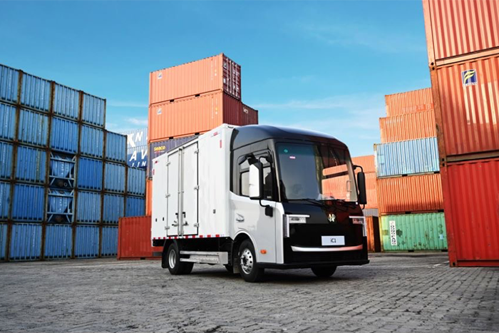 大動作！前晨汽車與沙特最大輕型商用車經(jīng)銷集團Al Yemni Group簽署經(jīng)銷及訂單協(xié)議