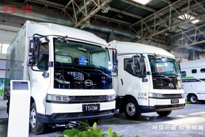 持續(xù)突破 引領新潮！比亞迪商用車實力亮相2024北京道展