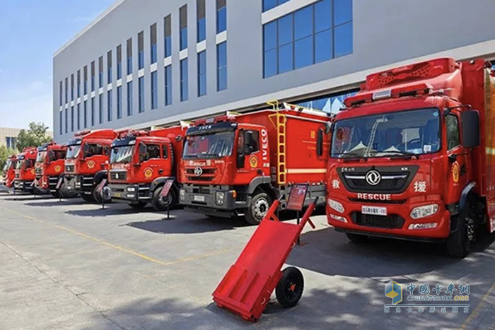 戰(zhàn)保添利劍 體系更完善，訓(xùn)保支隊兩輛冷藏保障車正式列裝