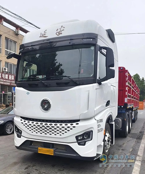 伊頓康明斯：披荊斬棘的夫妻檔，攜手開辟幸福貨運路！