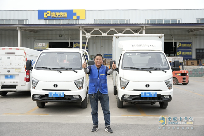 200L大氣罐！飛碟締途MX“燃精靈”助力陳天龍馳騁大美新疆！