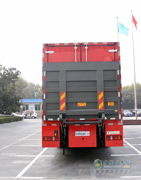 以車代庫(kù) 快速反應(yīng):森源鴻馬消防裝備運(yùn)輸車
