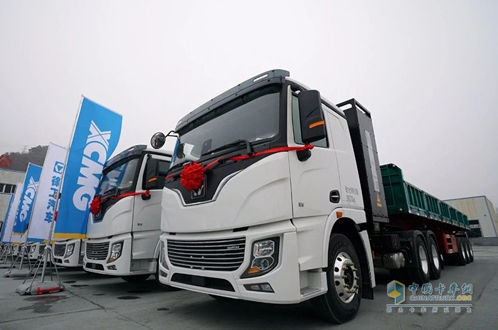 徐工新能源百臺簽約暨批量交付儀式順利舉行