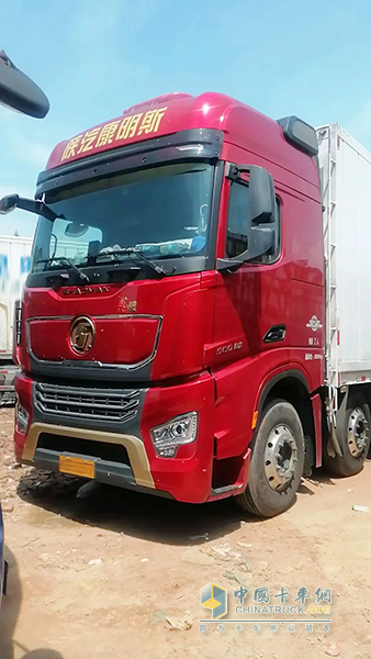 山區(qū)油耗百公里25.91升，龍?bào)J8×4載貨車成績(jī)亮眼！