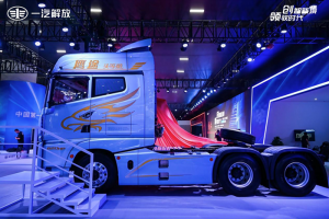 廣州車展高能看點(diǎn)：解放鷹途頭等艙，讓移動的“家”時刻在線！