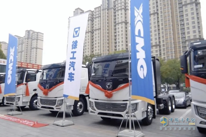 綠色先鋒！徐工新能源牽引車奔赴河南！