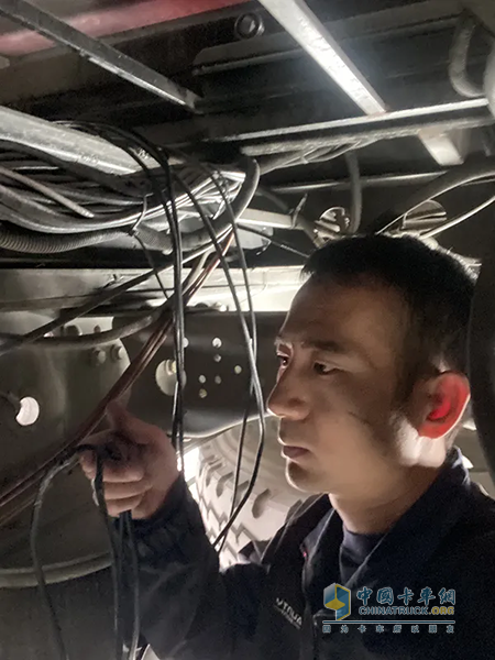 森源鴻馬西藏交車(chē)紀(jì)實(shí):高原上的使命交付