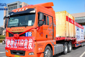 【發(fā)現(xiàn)信賴(lài)】TIR運(yùn)輸“最佳搭檔”，瑞馳國(guó)際物流憑汕德卡馳騁“一帶一路”經(jīng)濟(jì)線(xiàn)