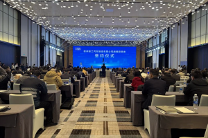 引資64.44億創(chuàng)行業(yè)新高！徐工汽車戰(zhàn)略投資者簽約儀式成功舉行