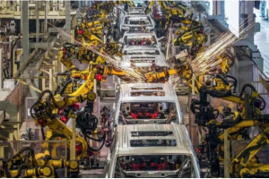 東風(fēng)汽車以“硬核科技+開(kāi)放生態(tài)”助推中國(guó)汽車發(fā)展新賽道