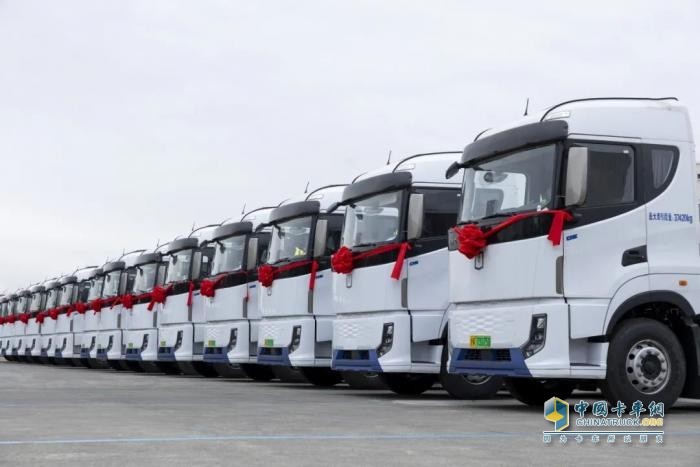 遠(yuǎn)程星瀚G電動(dòng)牽引車交付  助力華東物流綠色升級(jí)