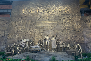 東風汽車博物館VS中國商用車論壇，來十堰見證“歷史與未來”