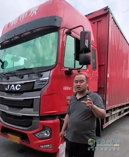 汽車配件運輸28年 江淮格爾發(fā)讓他從跟車變老板