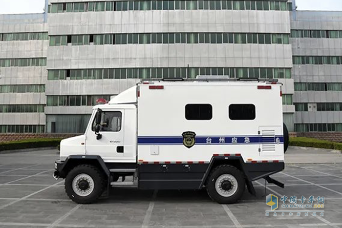 森源鴻馬全地形通信指揮車發(fā)往浙江 助力應(yīng)急通信保障升級