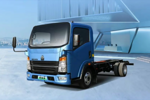 中國重汽HOWO新能源輕卡地庫王，專治各種配送不服！