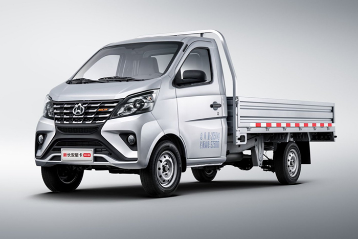 貨箱更大、動(dòng)力更強(qiáng)！新長(zhǎng)安星卡加長(zhǎng)版全面上市，3.99萬(wàn)元起！