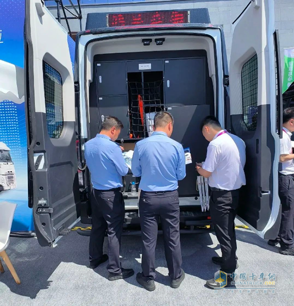 森源鴻馬防暴突擊車助力警務(wù)工作新升級(jí)