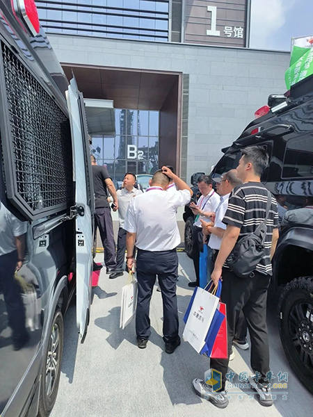 森源鴻馬防暴突擊車助力警務(wù)工作新升級(jí)